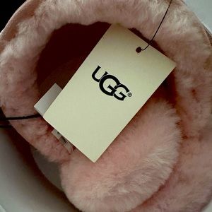 UGG earmuffs new with tag